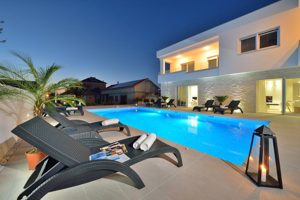 Luxury Apartments Marija Sukošan الغرفة الصورة